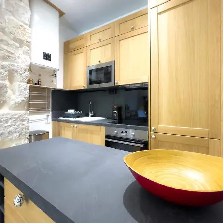 Buffa - Ac, Wifi, 4 Pers, Central Apartament *